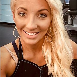 Meet your Posher, Joanna